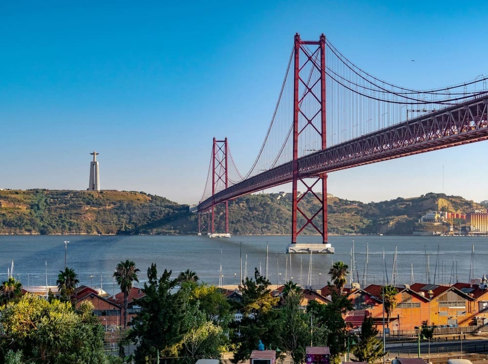 unique experiences in lisbon